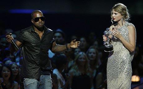 Kanye Taylor VMA